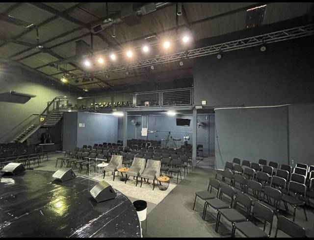 INDUSTRIAL PROPERTY TO RENT IN HENNOPSPARK